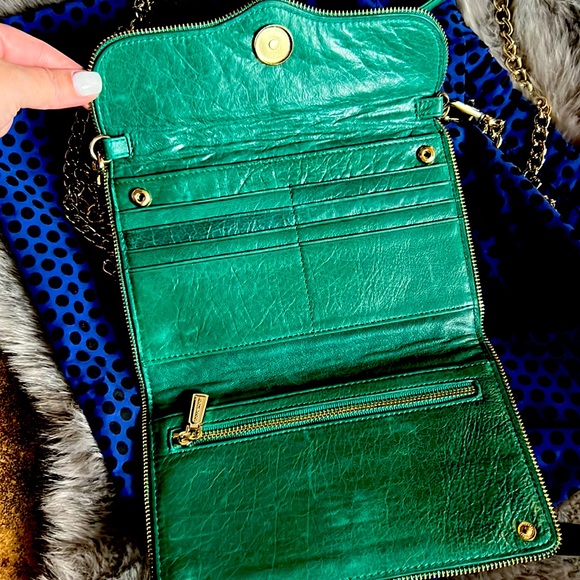 💥Rebecca minkoff leather MAB WOC💥 - Picture 2 of 7